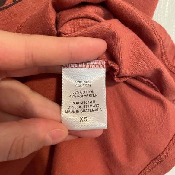 Billabong tshirt - Picture 3 of 7